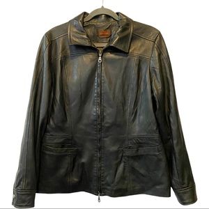 Danier genuine leather oversized black jacket. Size XL VGUC super soft leather